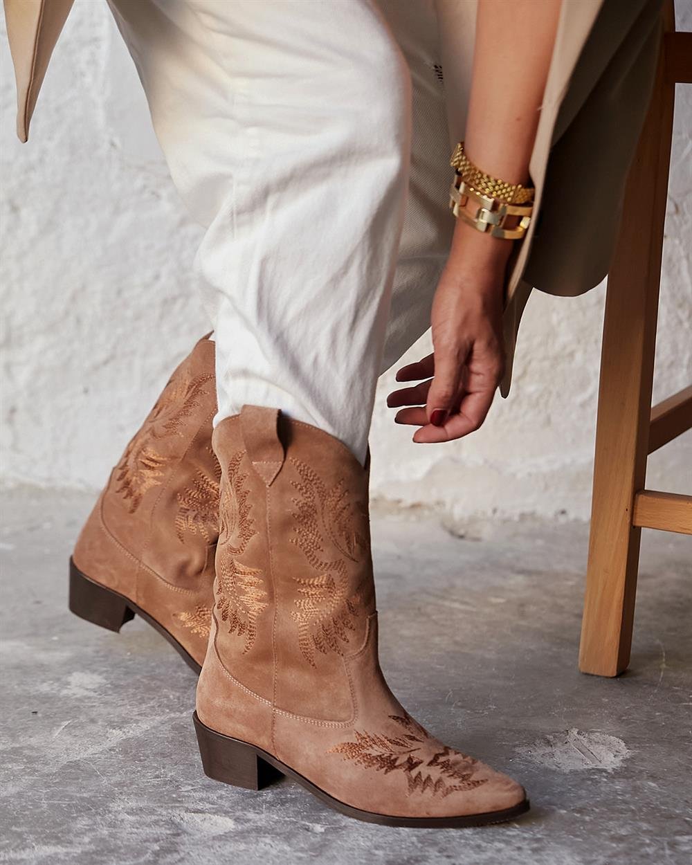 Commut - Kožne Ženske Čizme