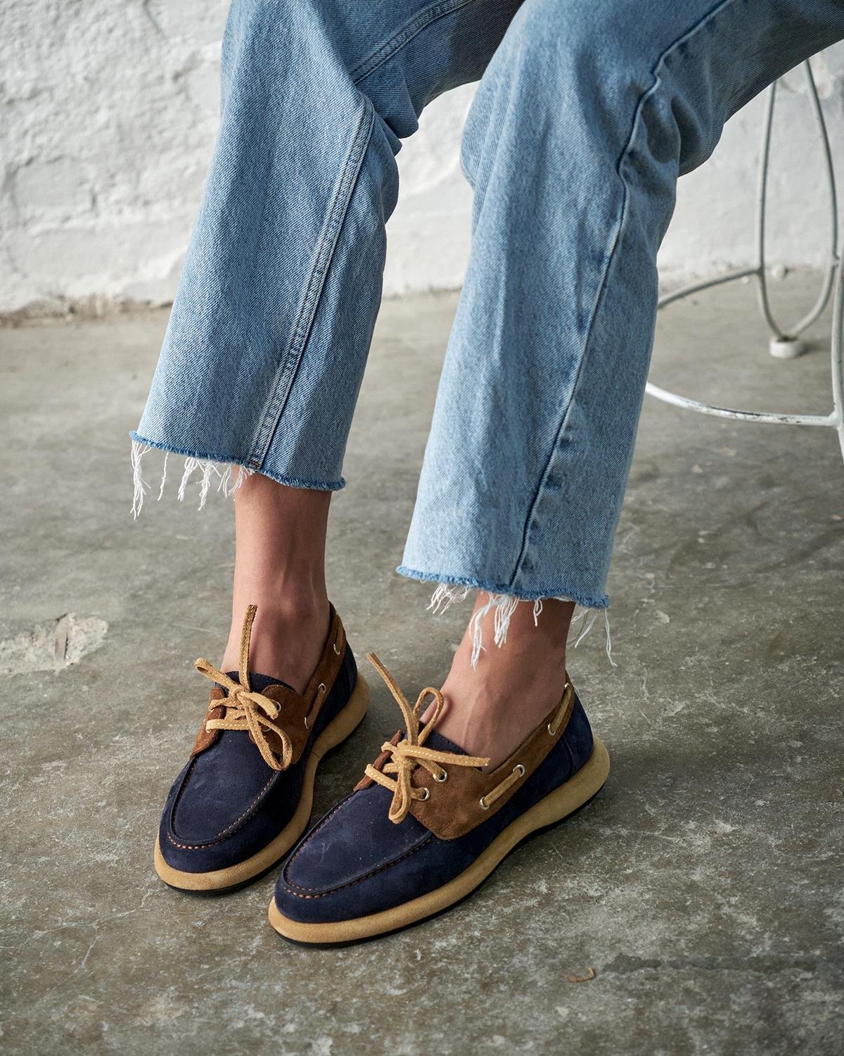 Dupa - Kožne Ženske Cipele