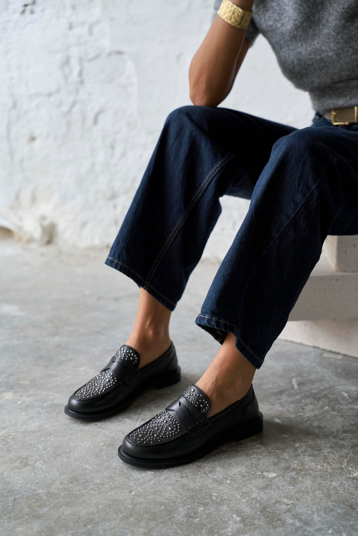 Adiles - Kožne Ženske Cipele