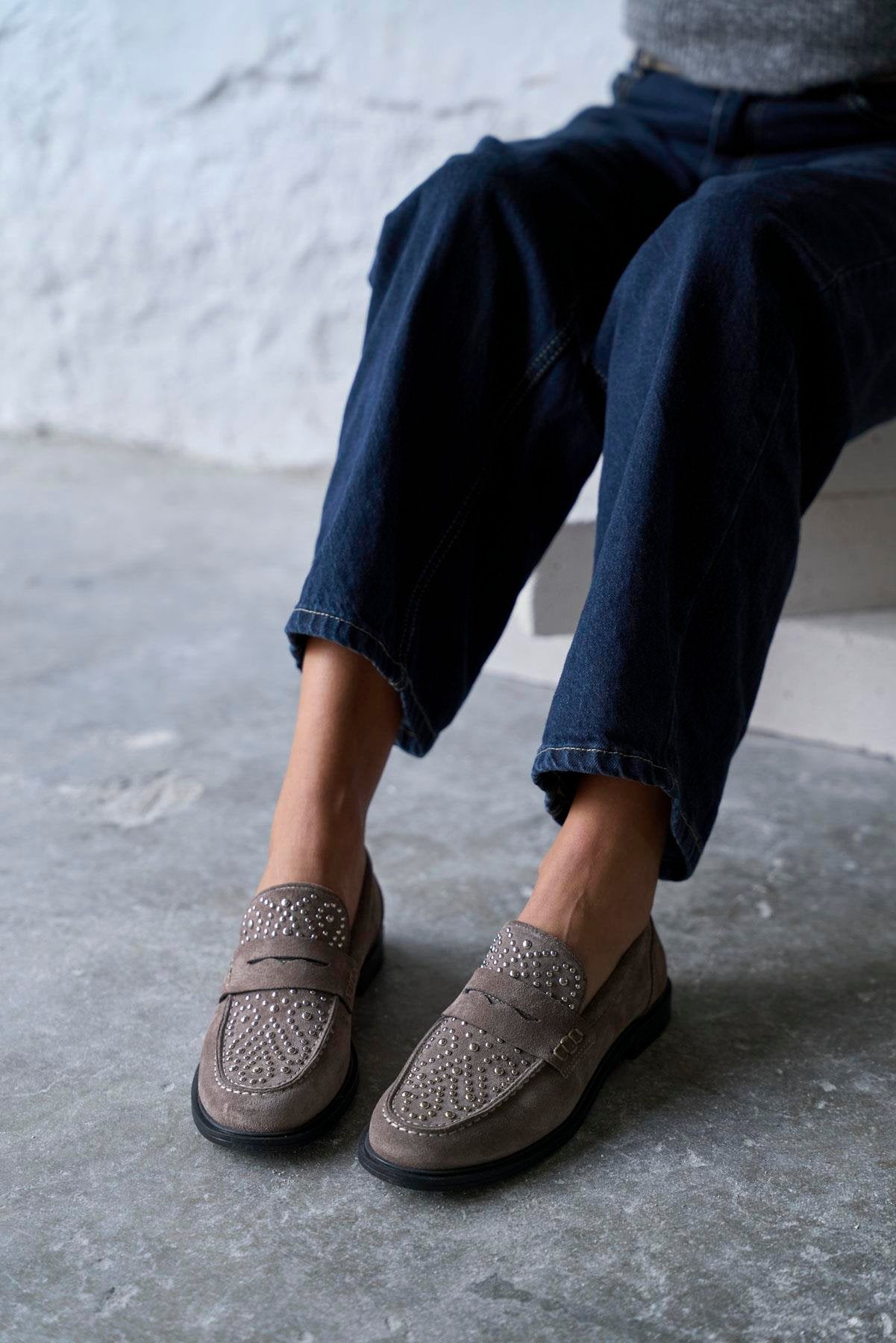 Adiles - Kožne Ženske Cipele