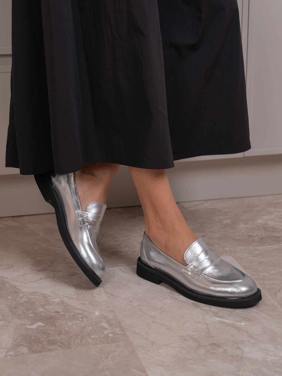 Akela - Kožne Ženske Cipele