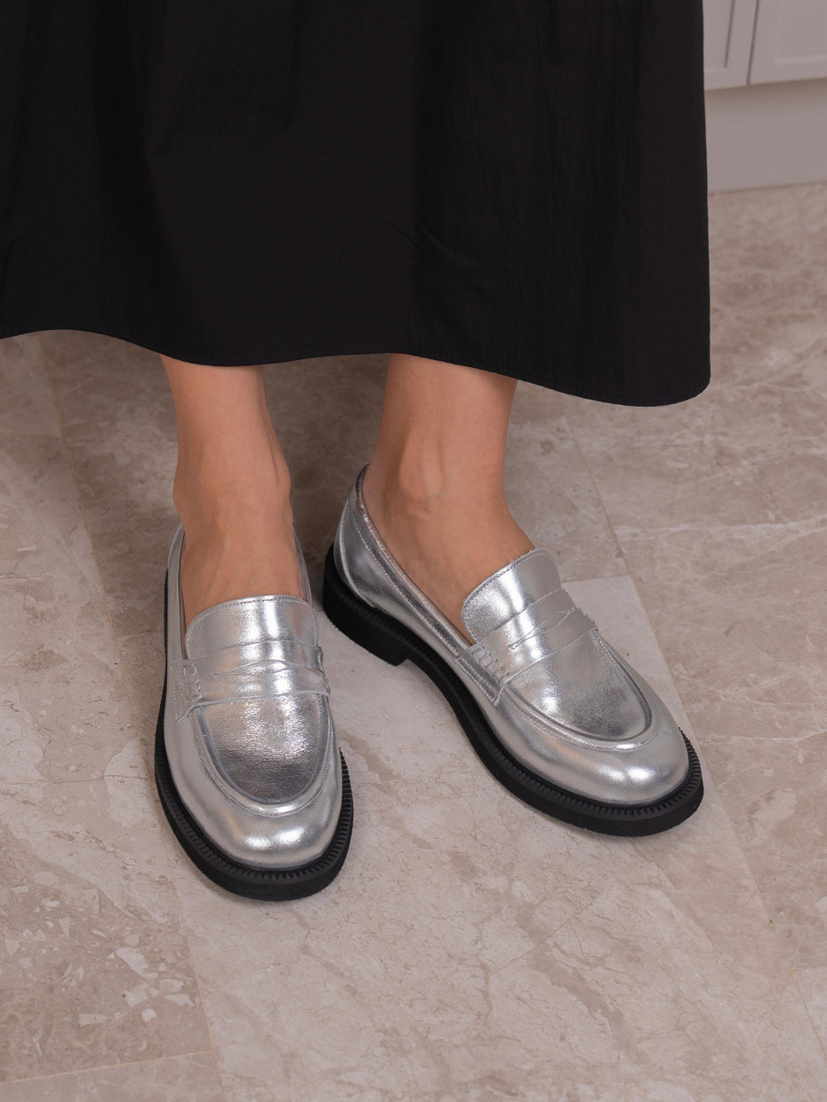 Akela - Kožne Ženske Cipele