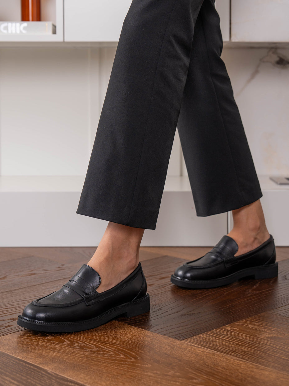 Akela - Kožne Ženske Cipele