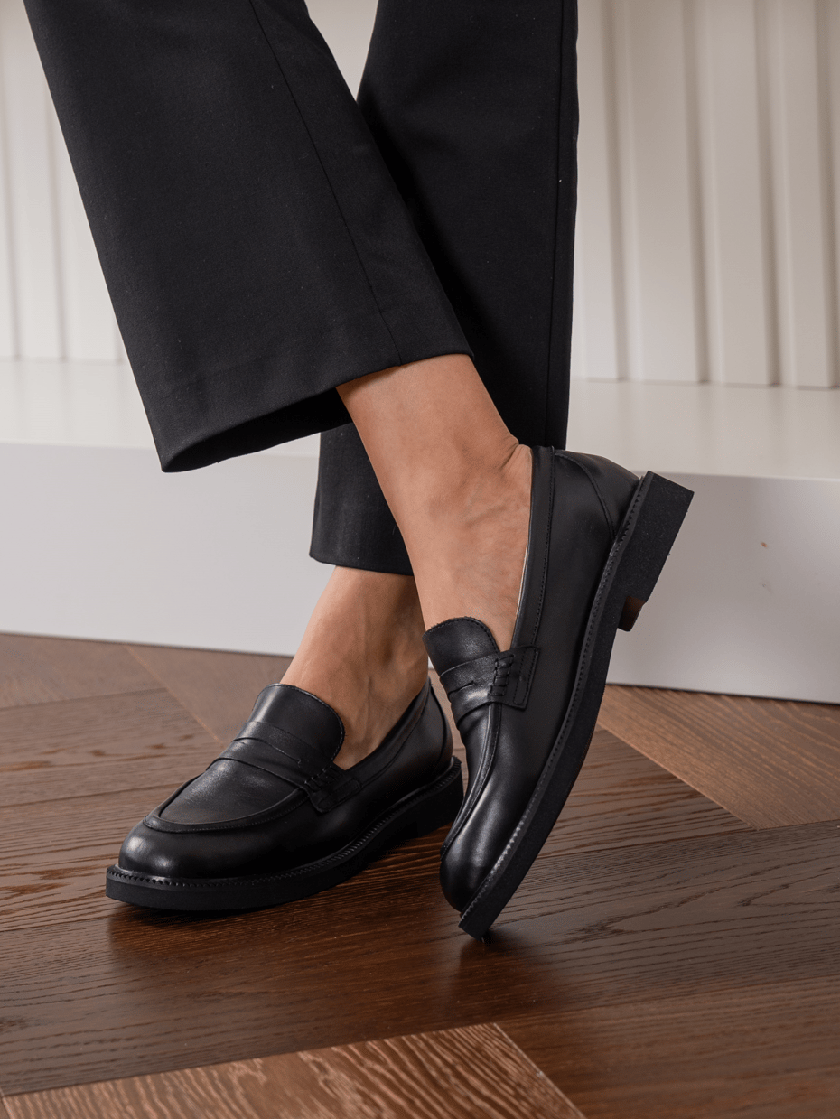 Akela - Kožne Ženske Cipele