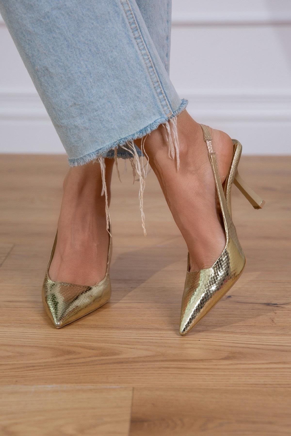 April - Ženska Sandala