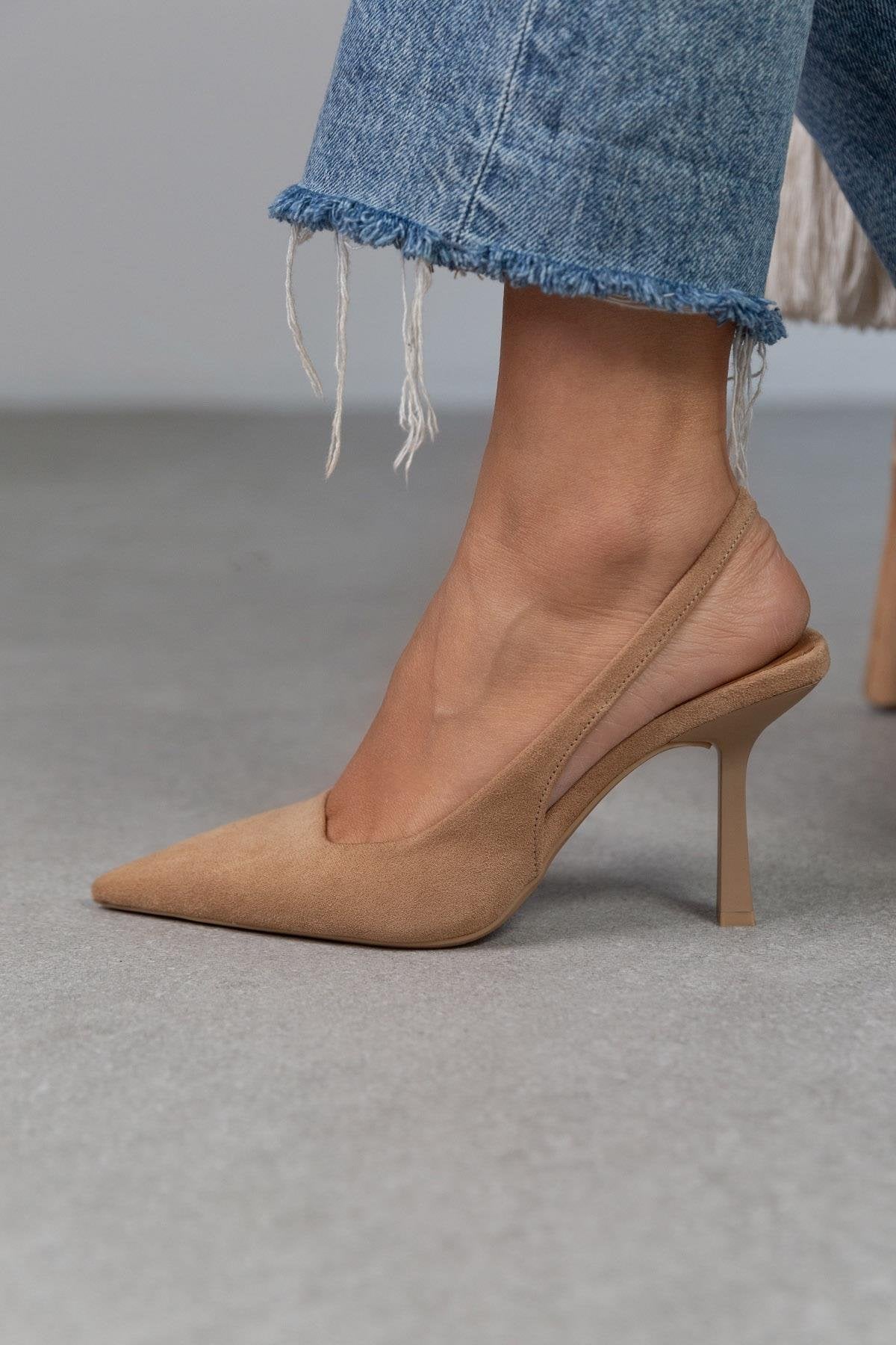 April - Ženska Sandala