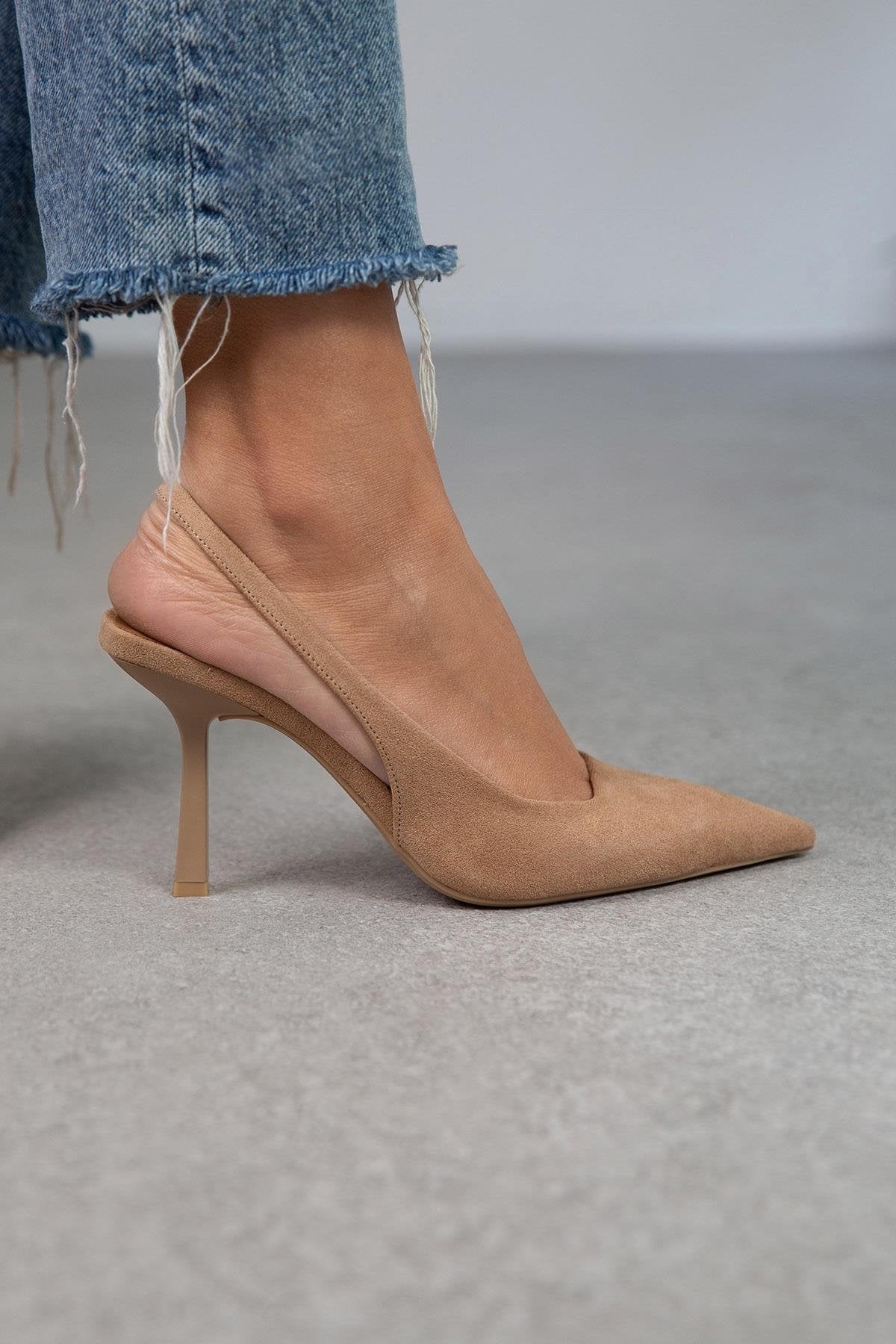 April - Ženska Sandala