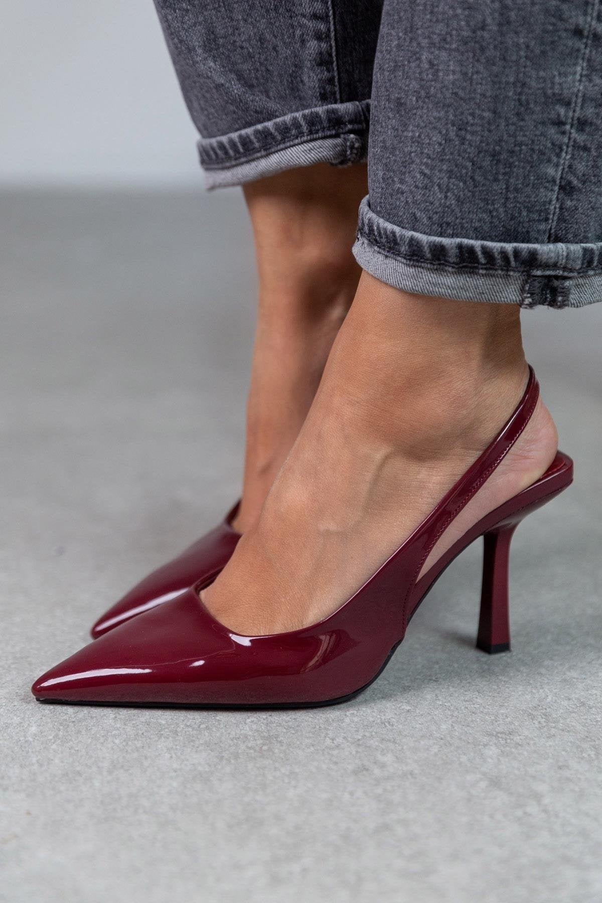 April - Ženska Sandala