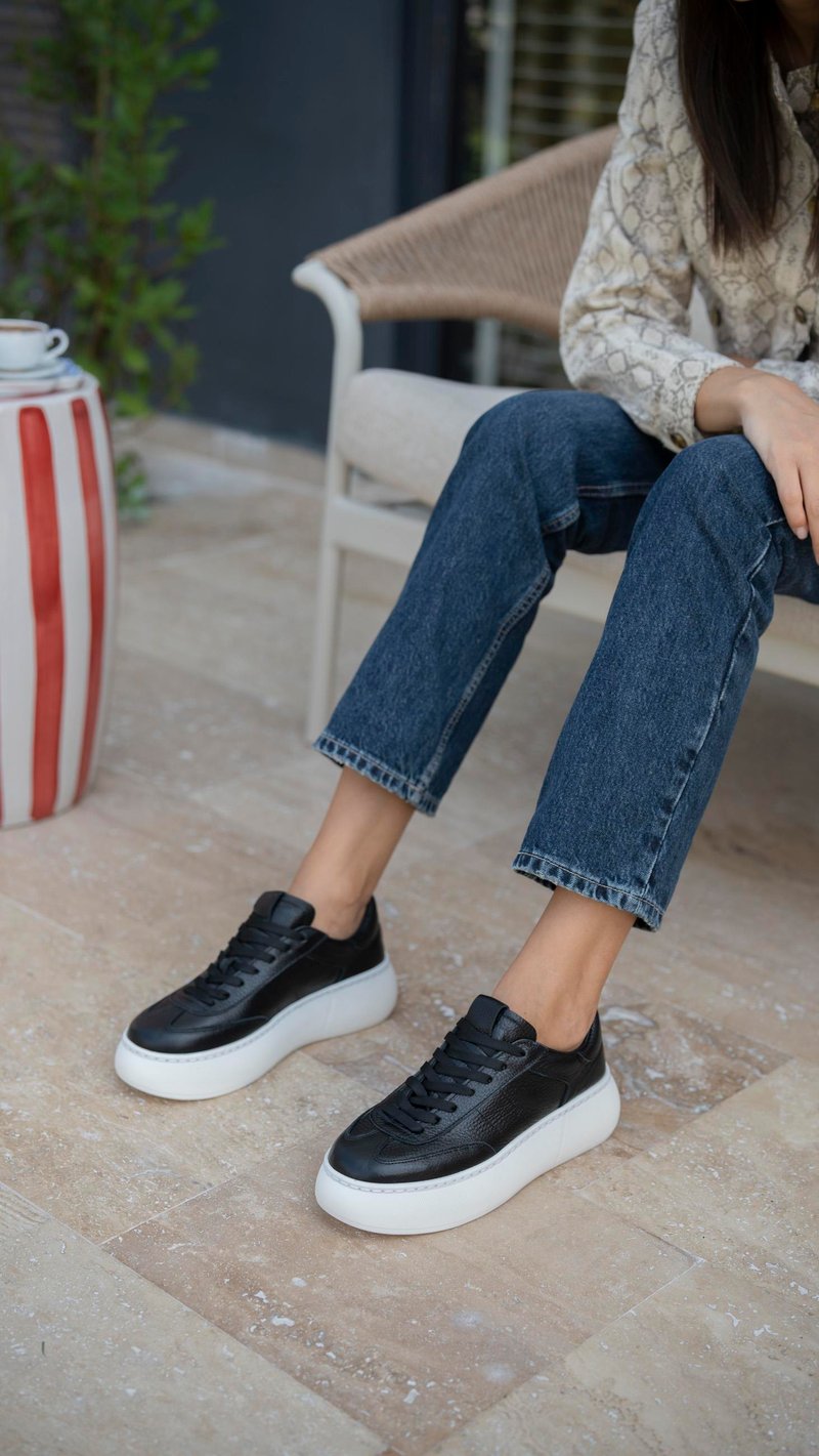 Baena- Kožne Ženske Patike