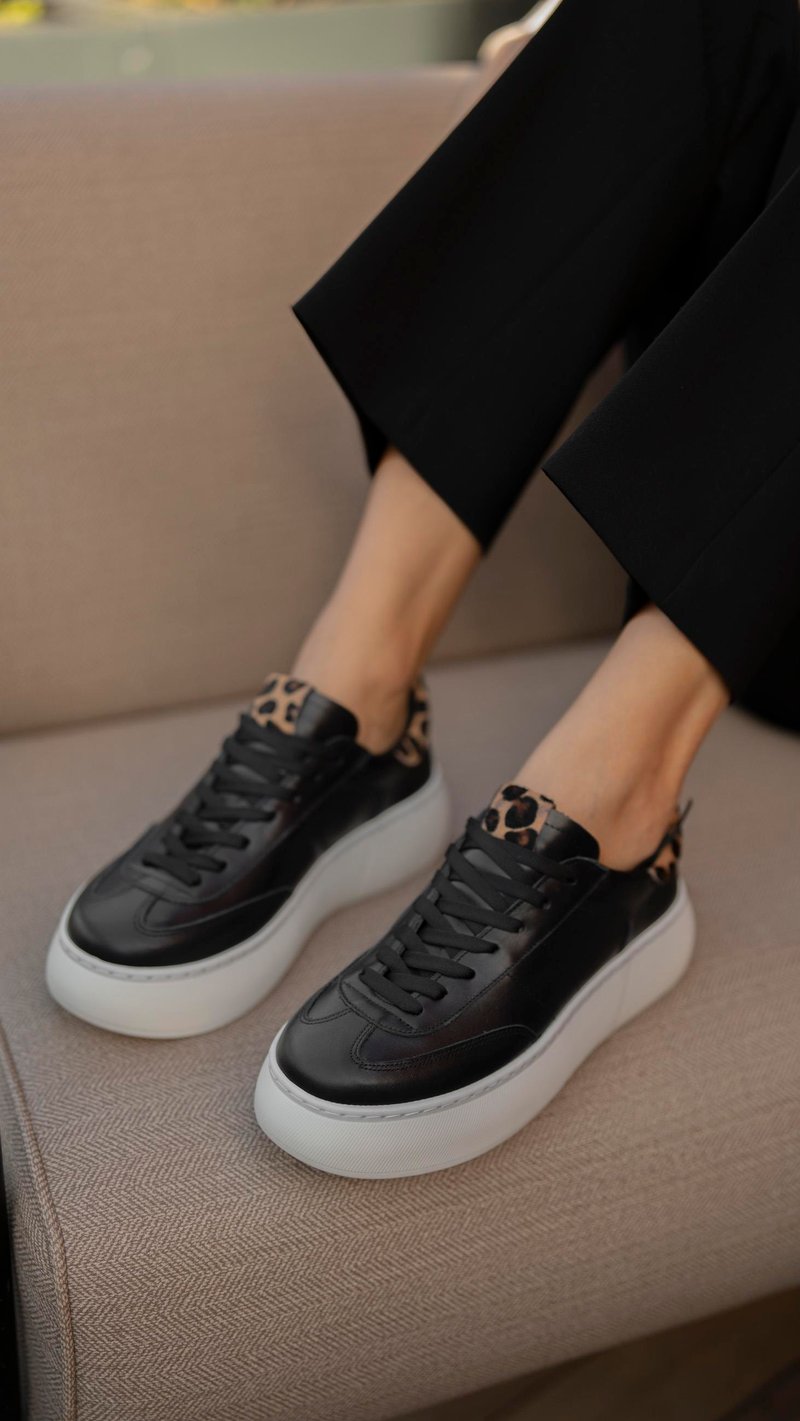 Baena- Kožne Ženske Patike