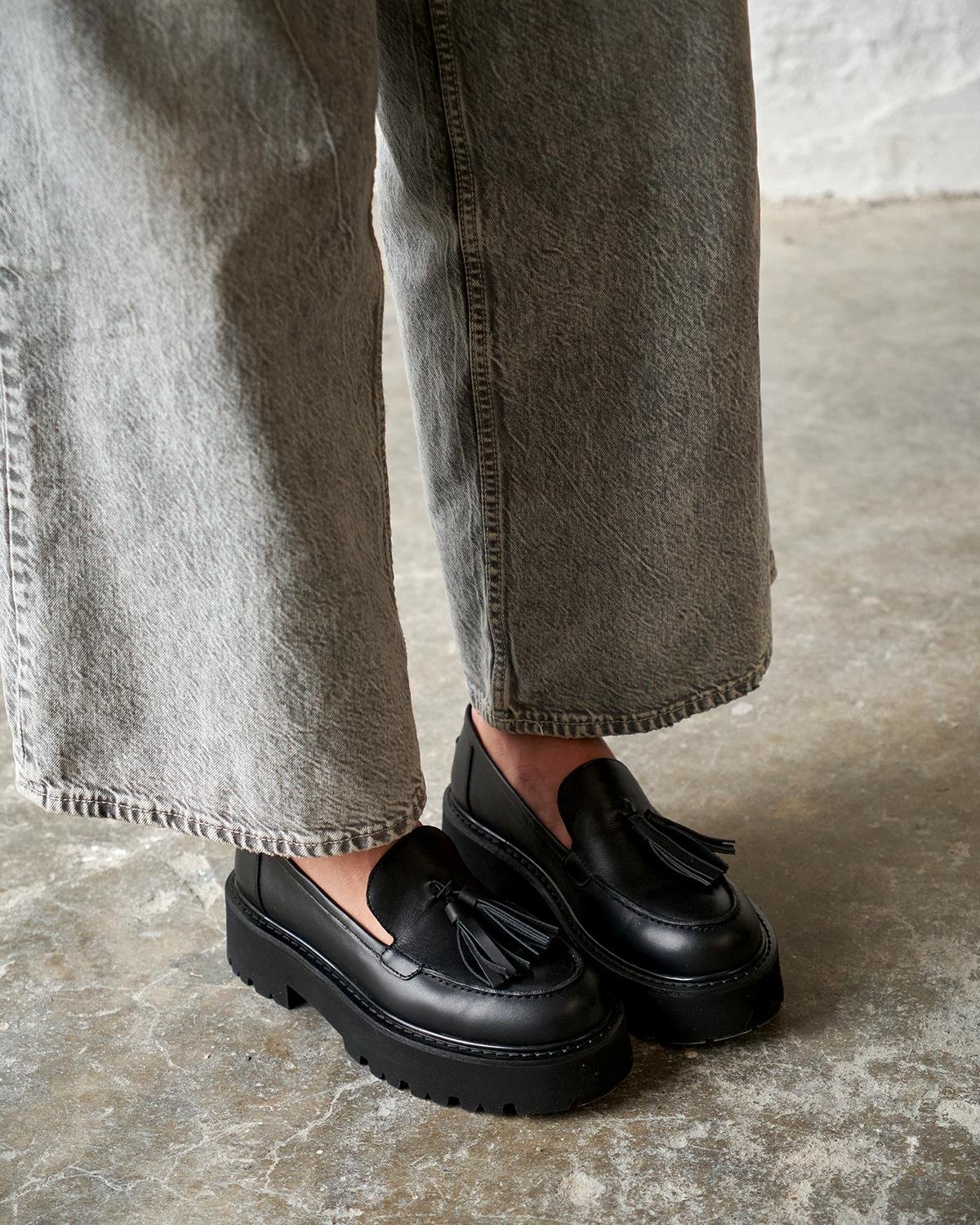 Barnes - Kožne Ženske Cipele