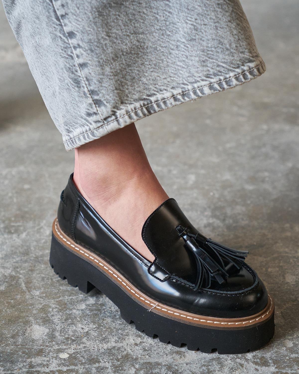 Barnes - Kožne Ženske Cipele