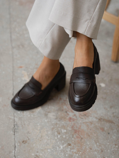 Caly - Kožne Ženske Cipele