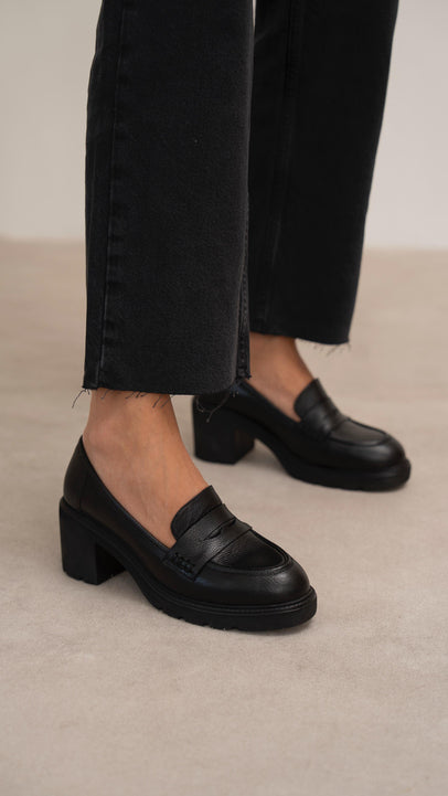 Caly - Kožne Ženske Cipele