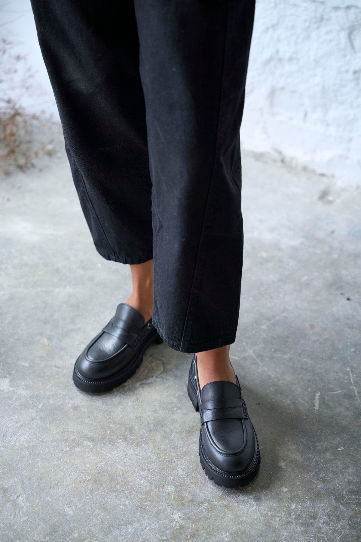 Caux- Kožne Ženske Cipele