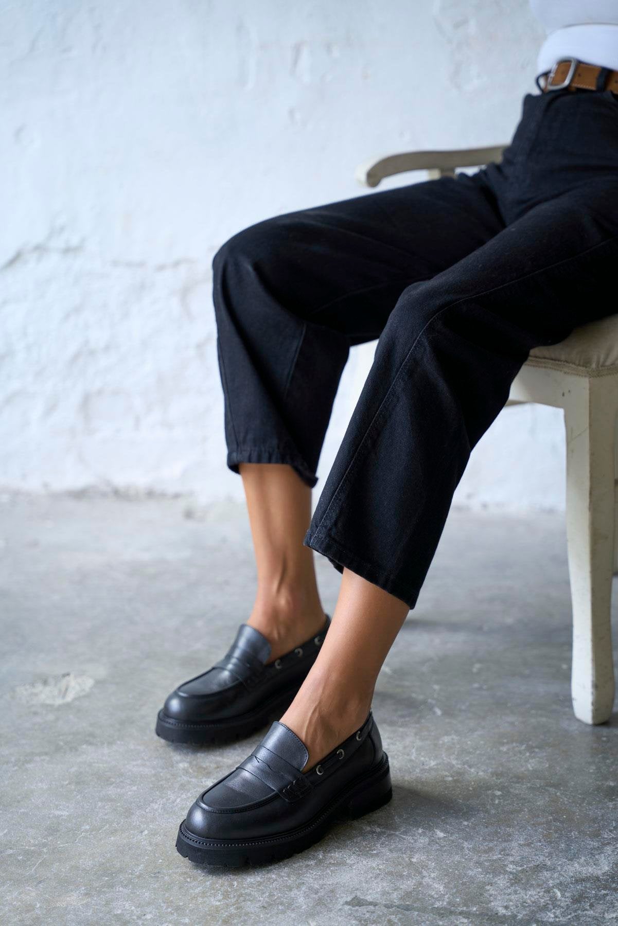 Caux- Kožne Ženske Cipele