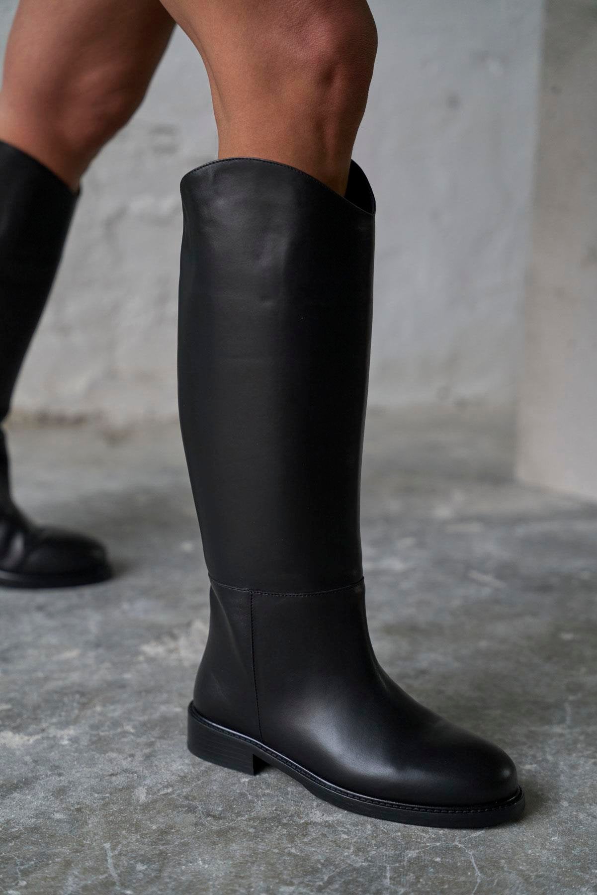 Dorna - Kožne Ženske Čizme