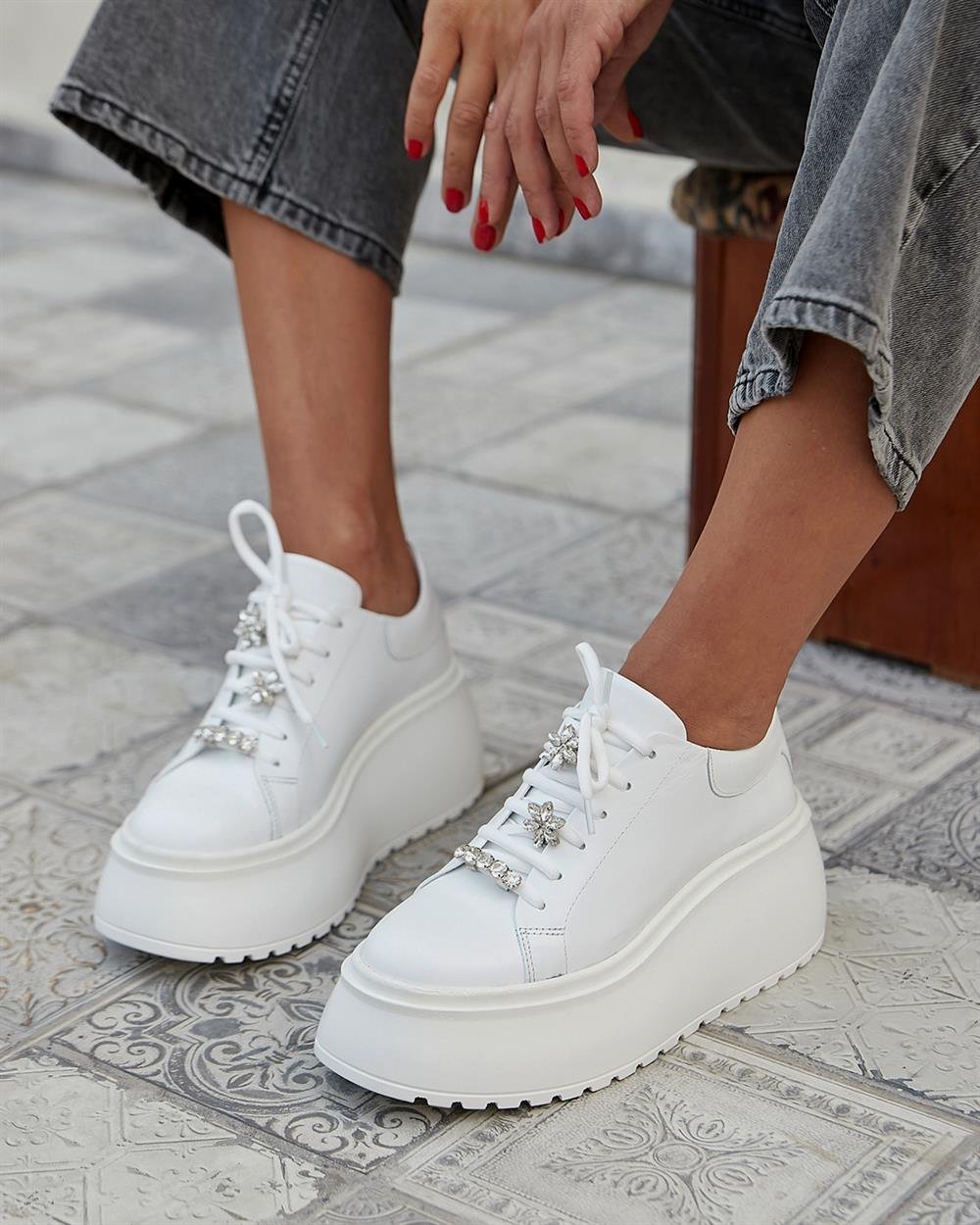 Dubai - Kožne Ženske Patike