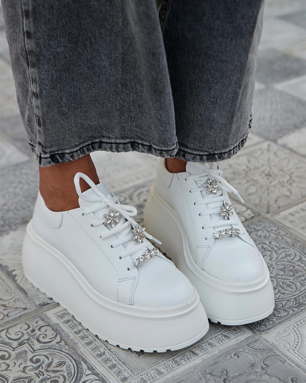 Dubai - Kožne Ženske Patike