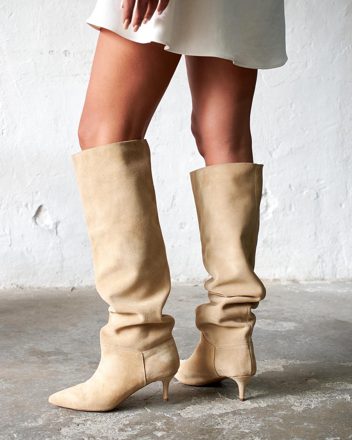 Elone - Kožne Ženske Čizme