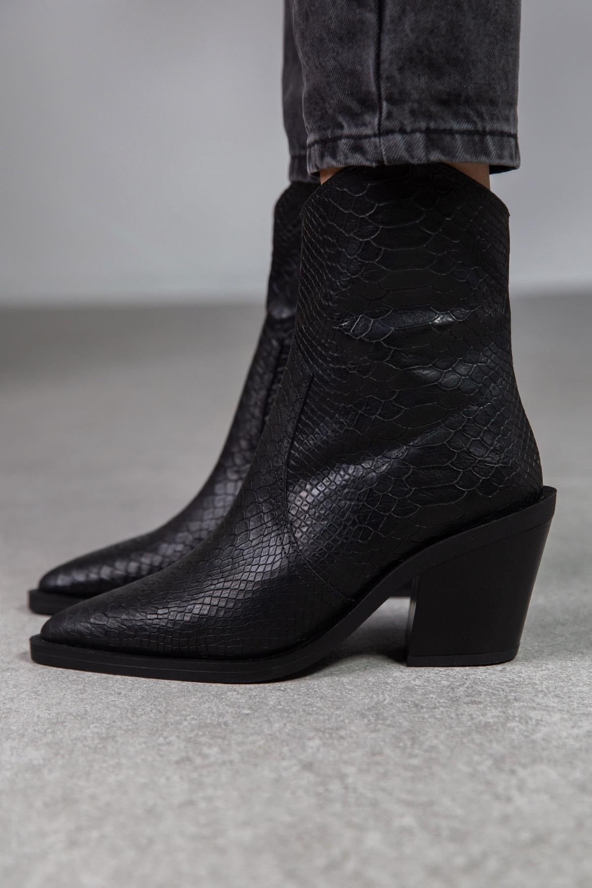 Escape - Kožne Ženske Čizme