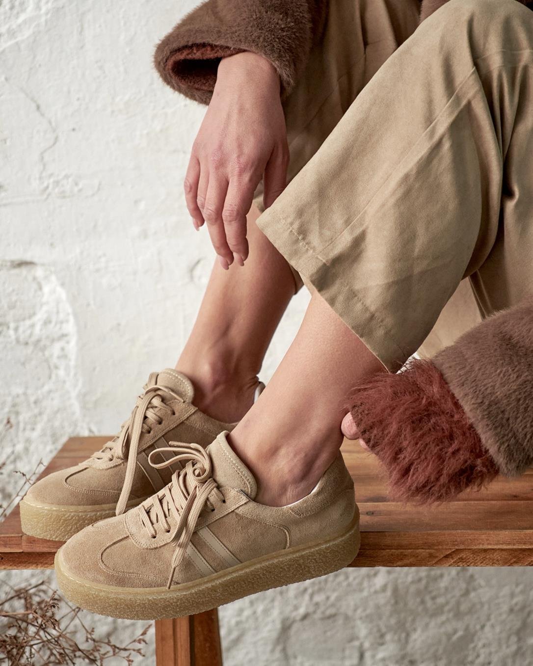 Estonnia - Kožne Ženske Patike