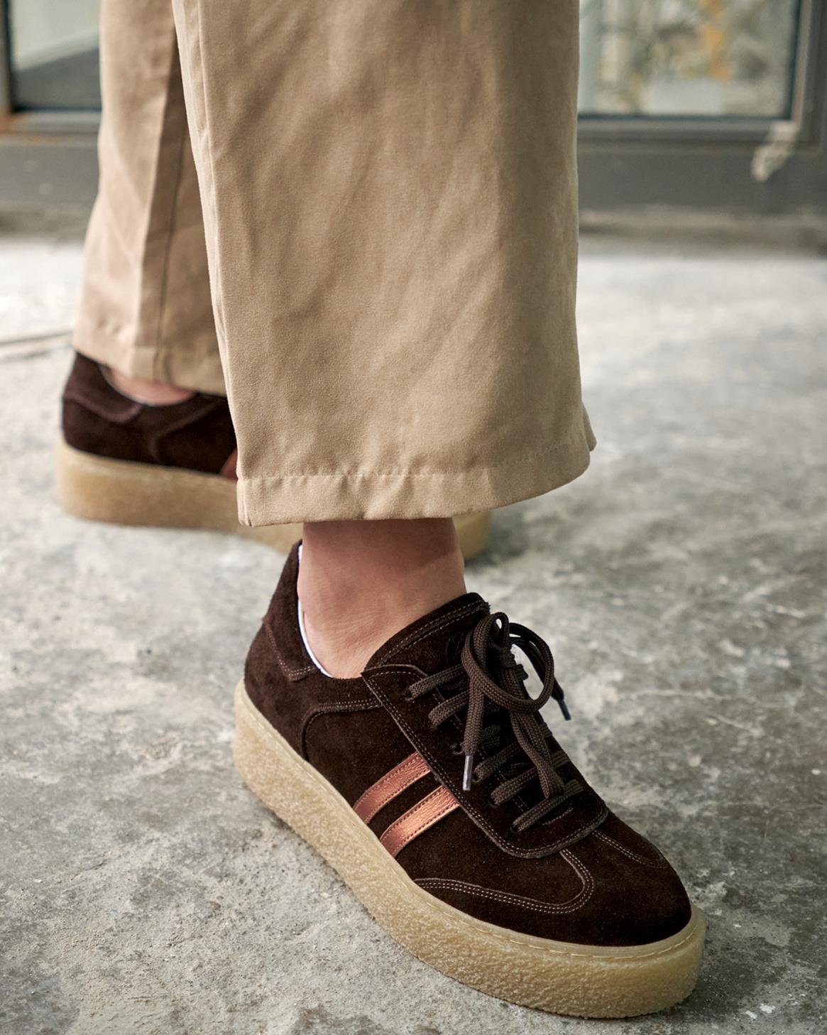 Estonnia - Kožne Ženske Patike