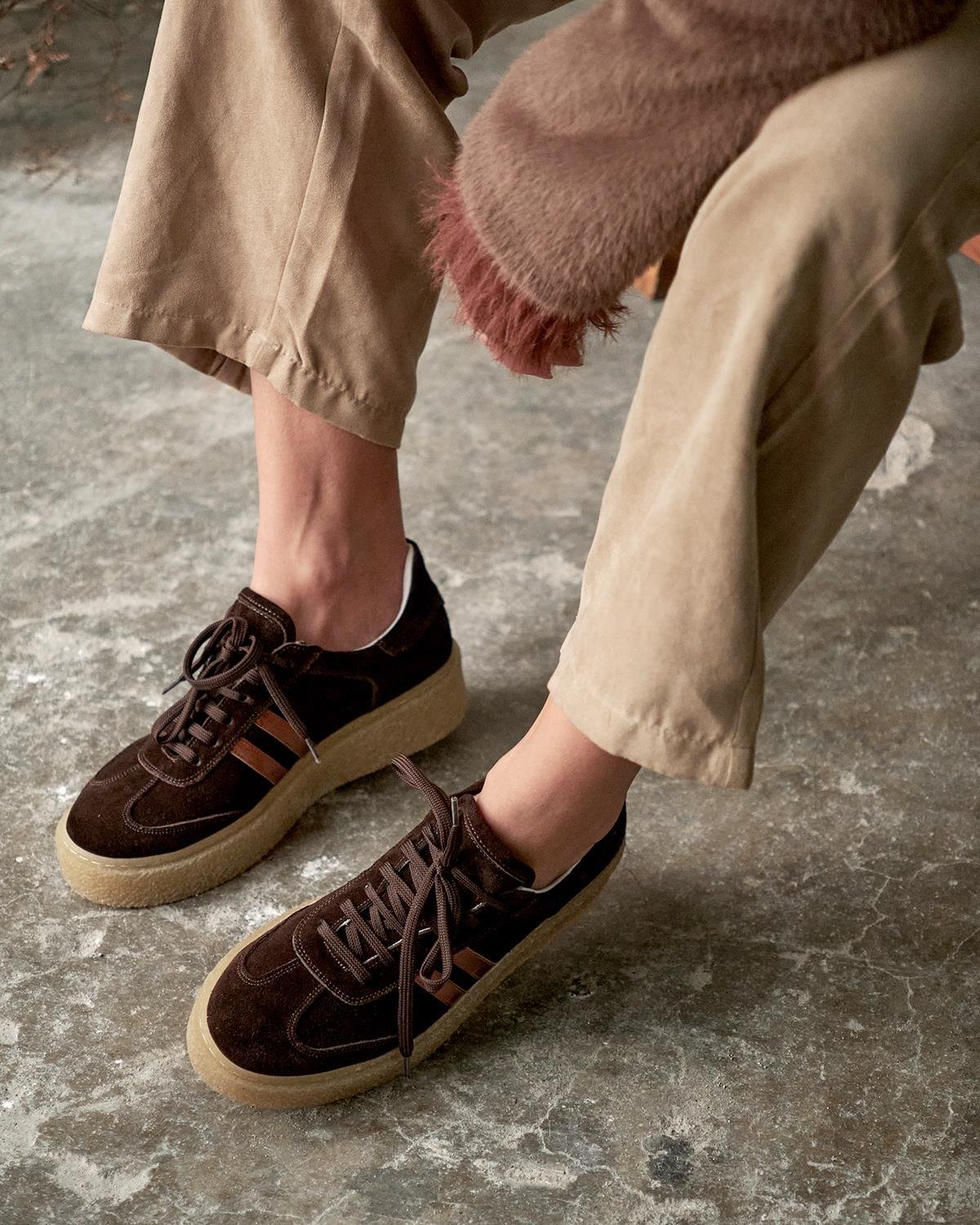 Estonnia - Kožne Ženske Patike