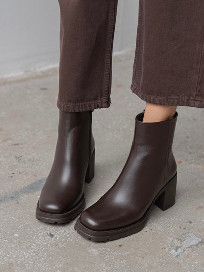 Etno - Kožne Ženske Čizme