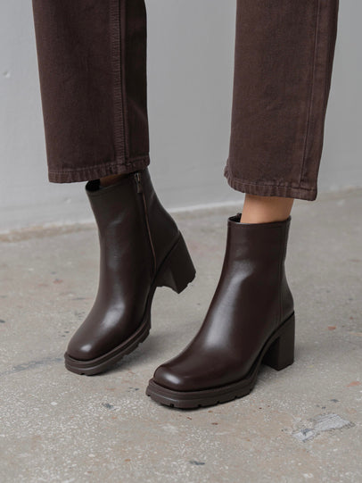 Etno - Kožne Ženske Čizme