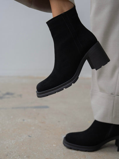 Etno - Kožne Ženske Čizme