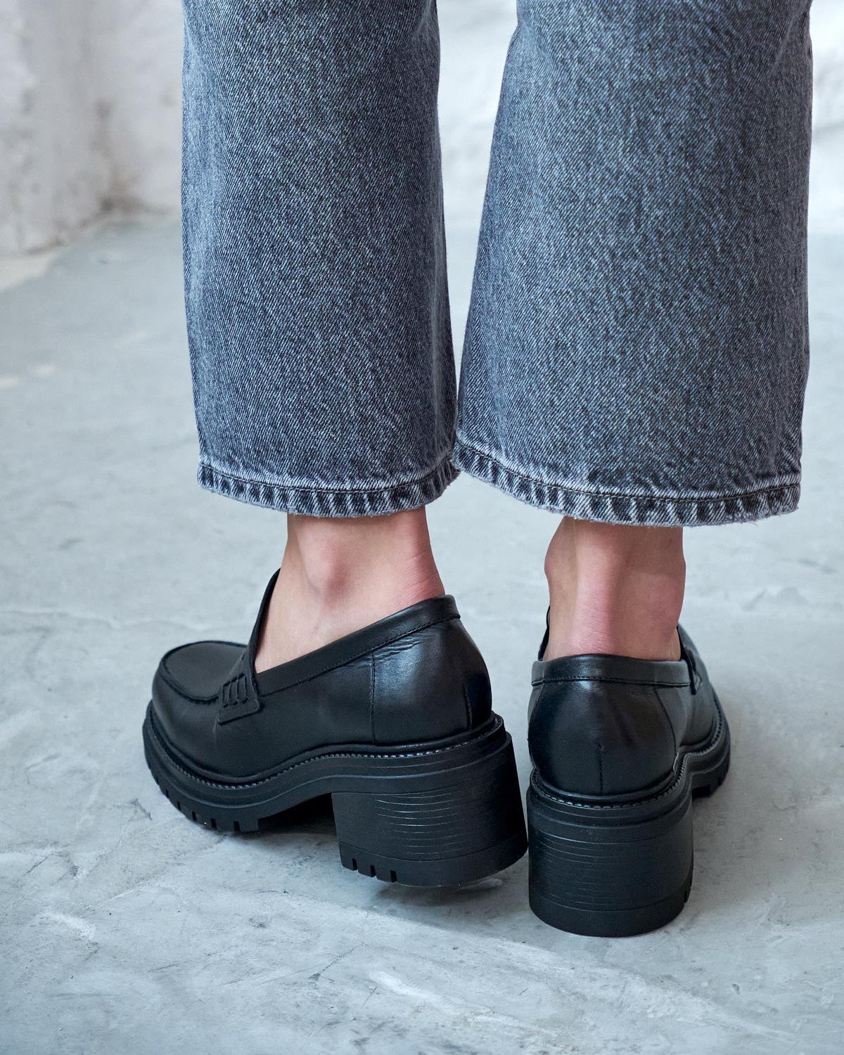 Fewer - Kožne Ženske Cipele