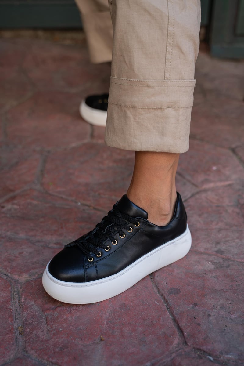 Finn - Kožne Ženske Patike