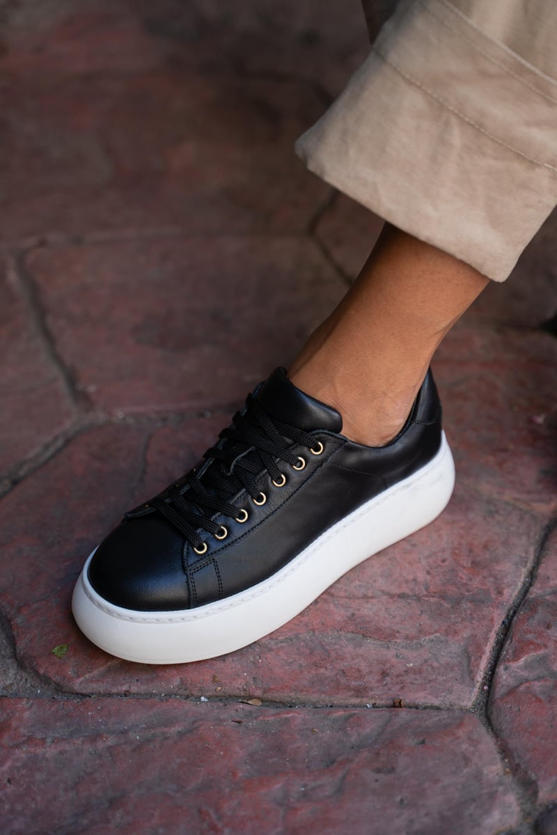 Finn - Kožne Ženske Patike