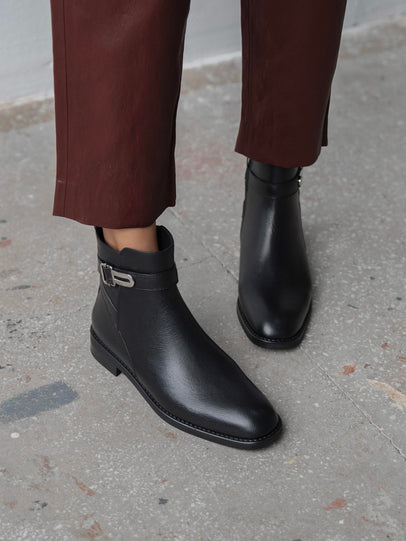 Huve - Kožne Ženske Čizme