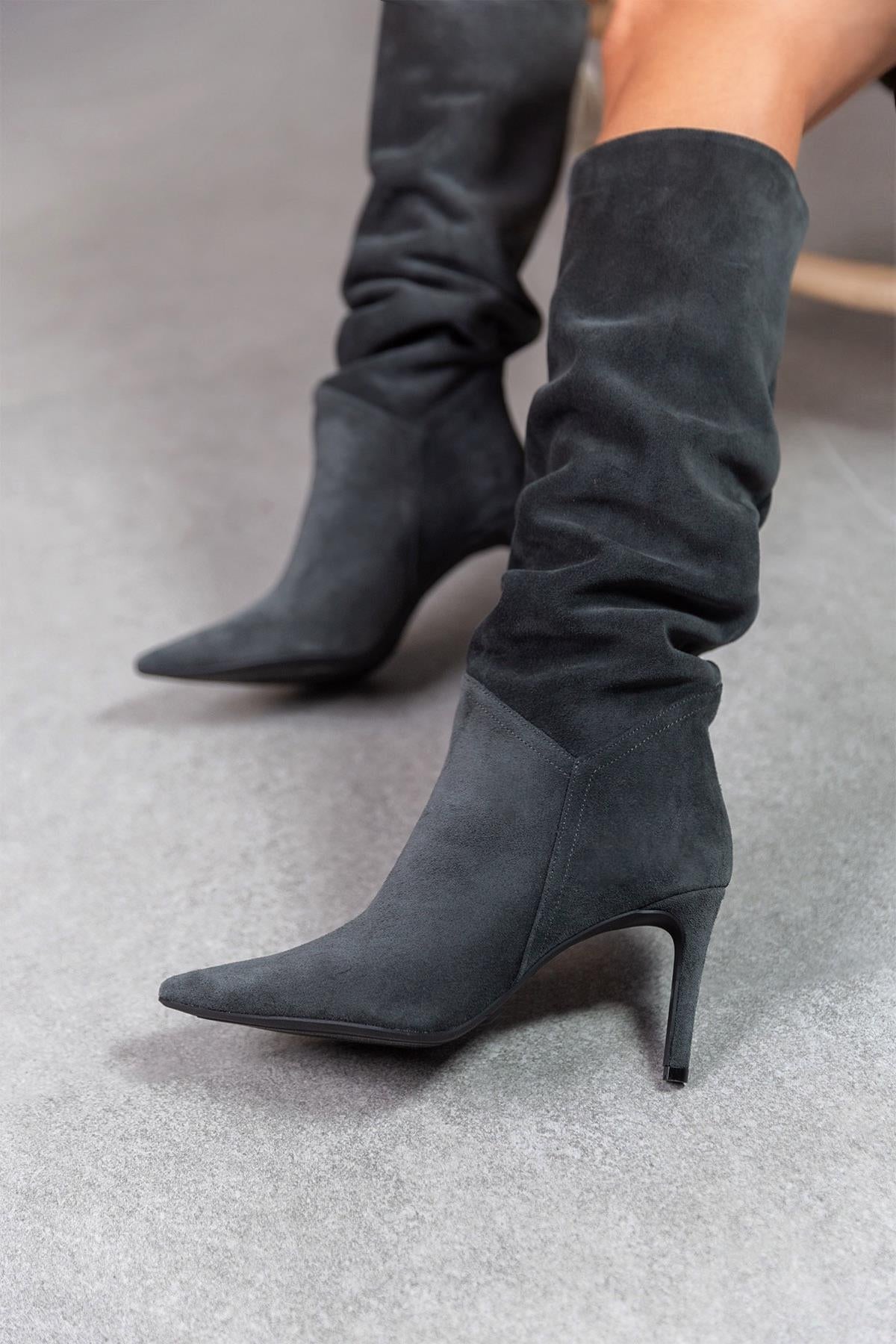 Kiss - Kožne Ženske Čizme