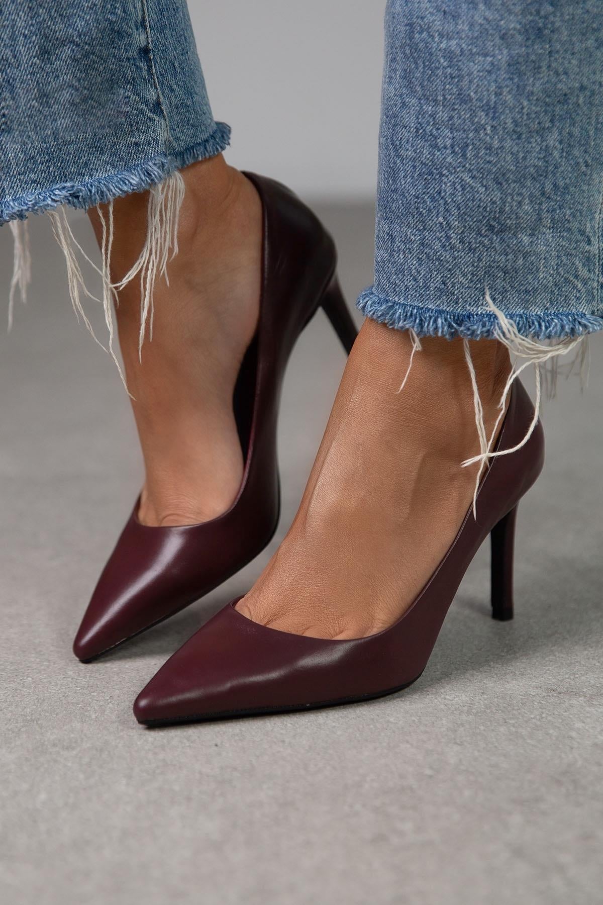 Lara - Kožne Ženske Štikle