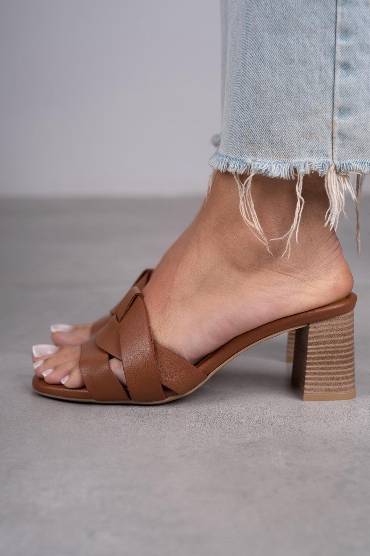 Linda - Ženska Kožne Papuce