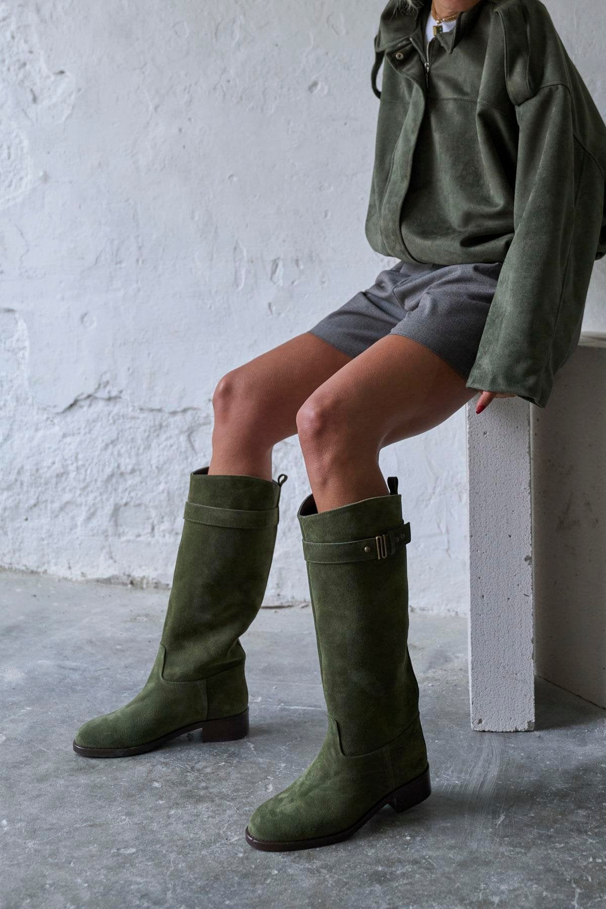 Modling- Kožne Ženske Čizme