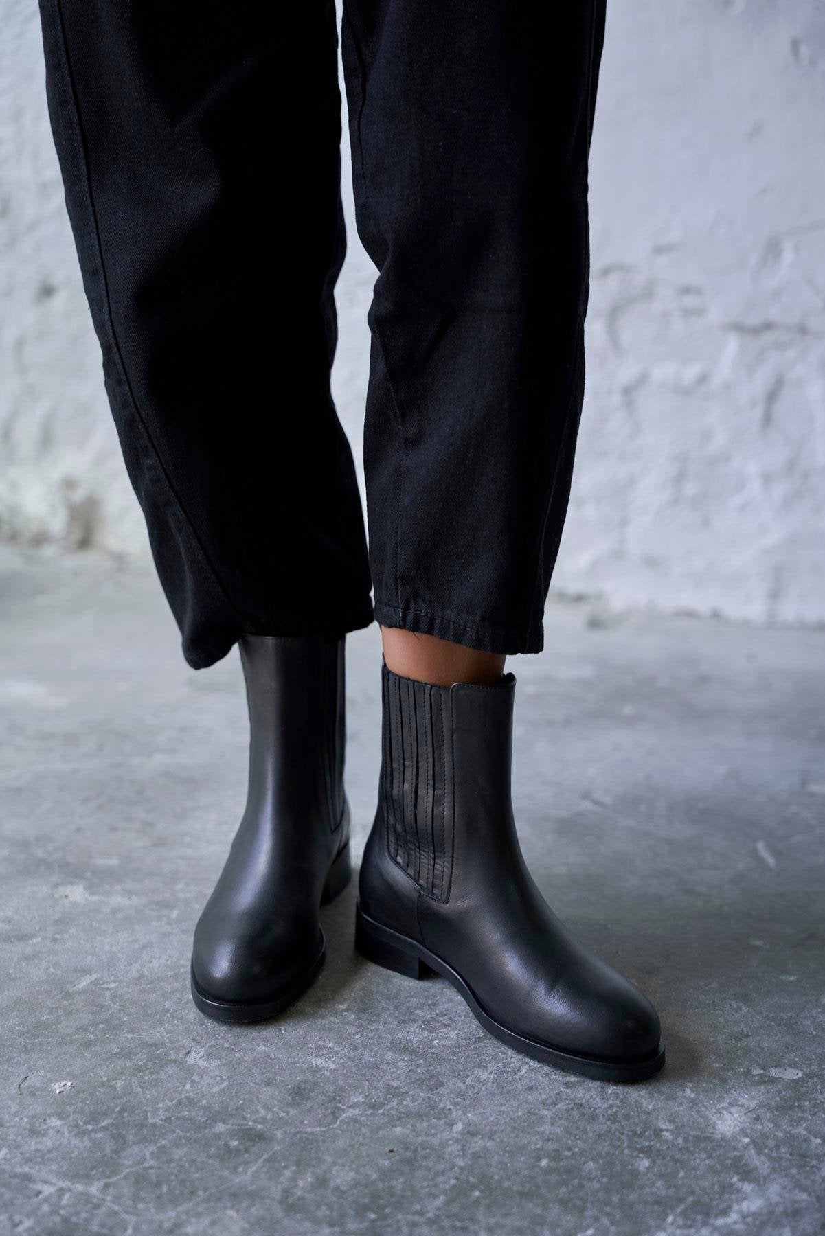 Nangis - Kožne Ženske Čizme