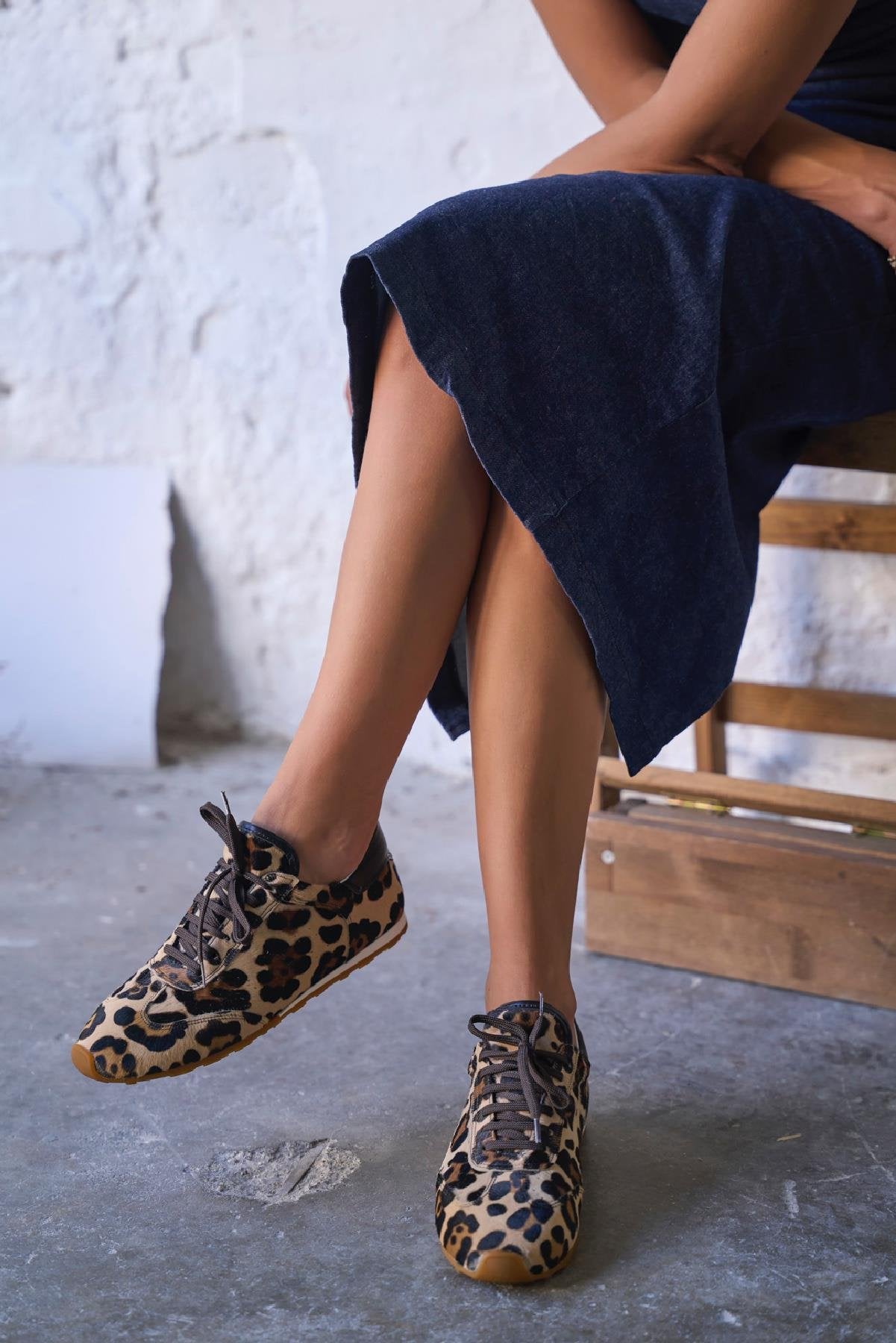 Poe - Kožne Ženske Patike