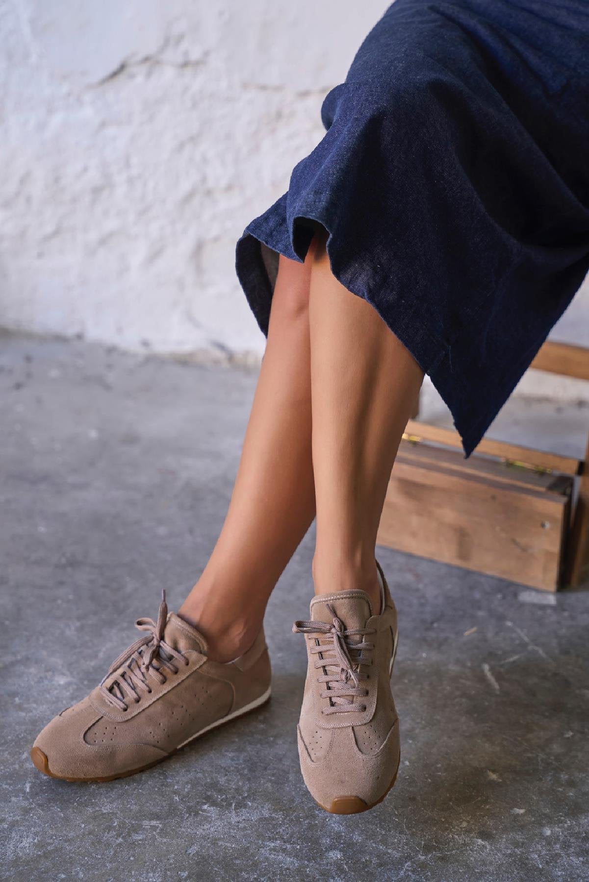 Poe - Kožne Ženske Patike