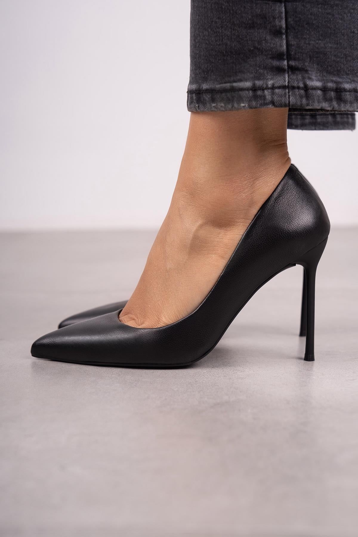 Queen - Kožne Ženske Štikle