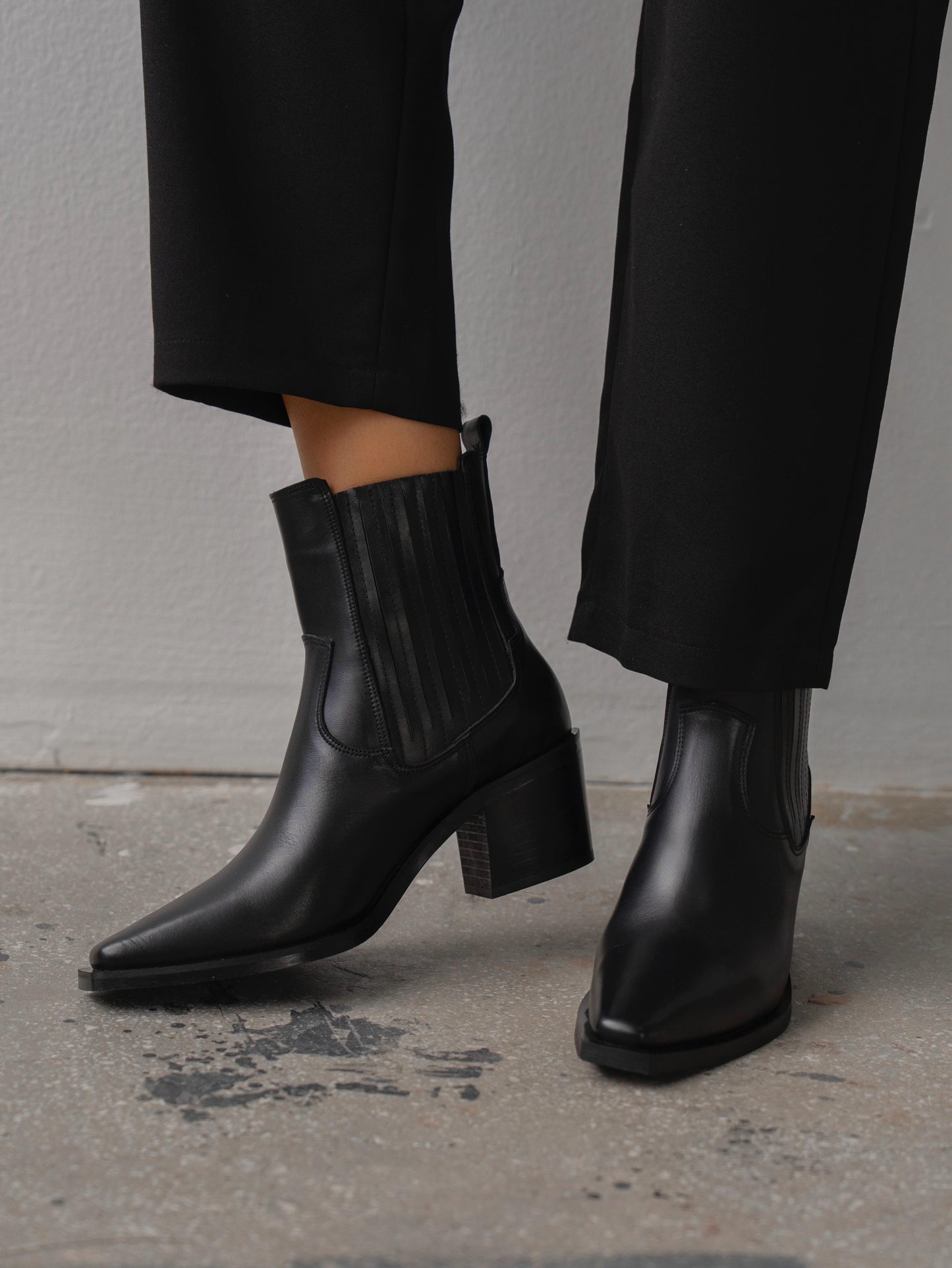 Rudy - Kožne Ženske Čizme