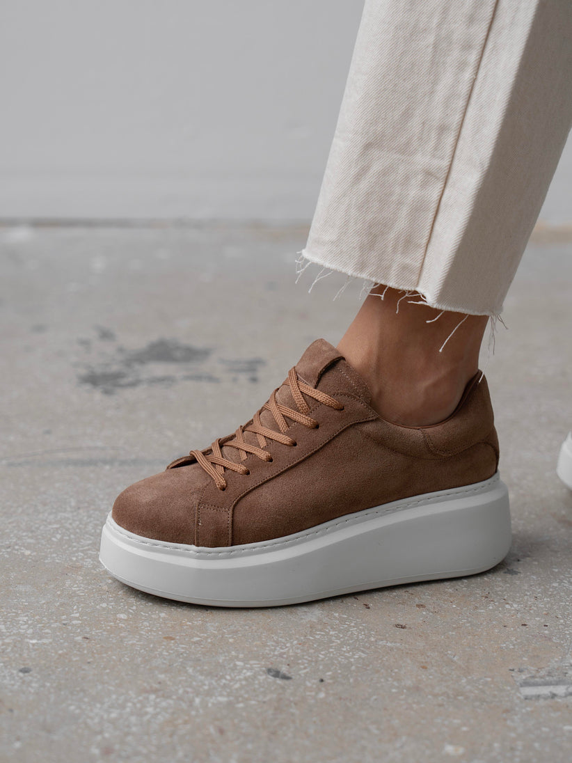 Varen - Kožne Ženske Patike