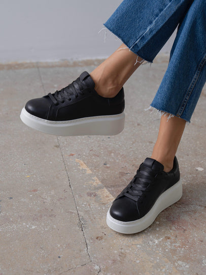 Varen - Kožne Ženske Patike