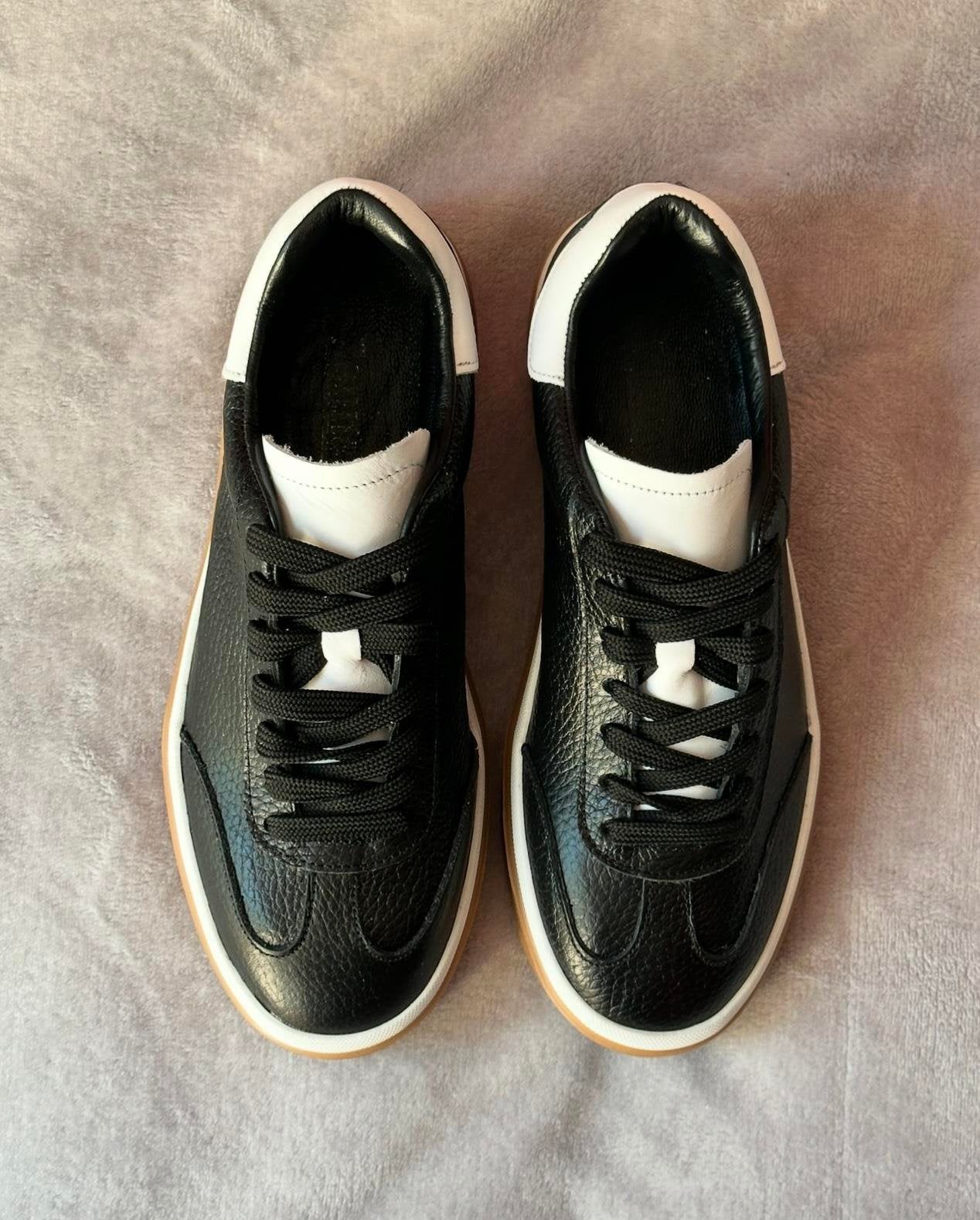 Verona - Kožne Ženske Patike